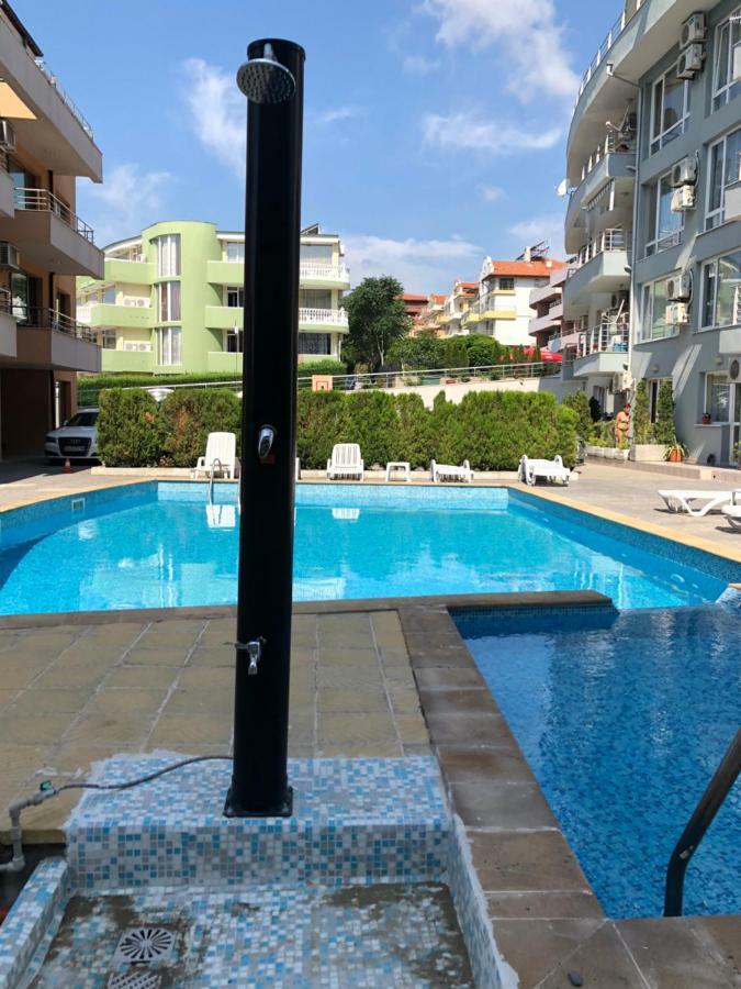 Апартаменти "Бриз" Sveti Vlas Dış mekan fotoğraf