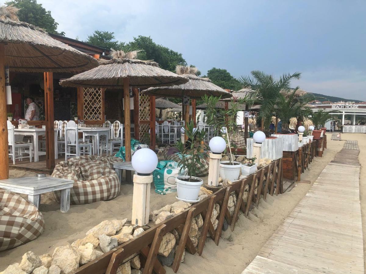 Апартаменти "Бриз" Sveti Vlas Dış mekan fotoğraf